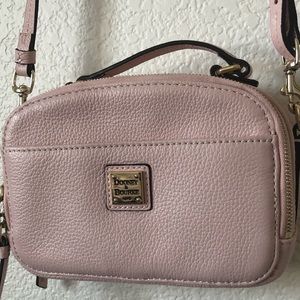 Dooney & Burke • leather pink crossbody